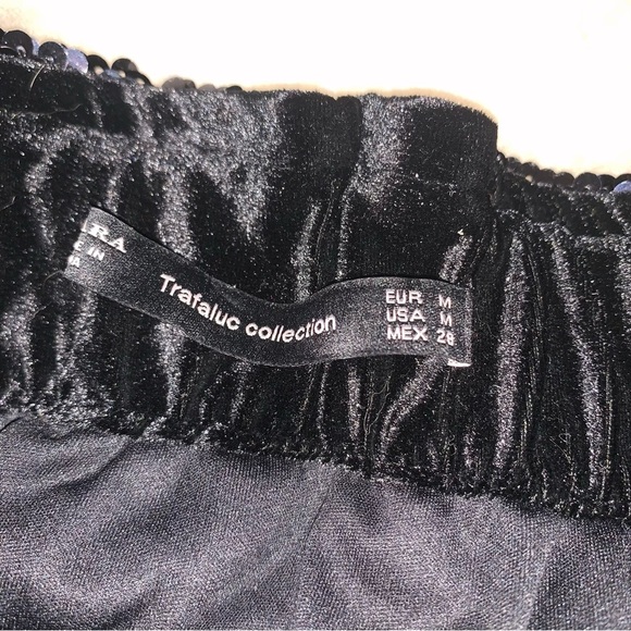 Zara Black and Silver Sequin Mini Skirt M - Picture 4 of 7